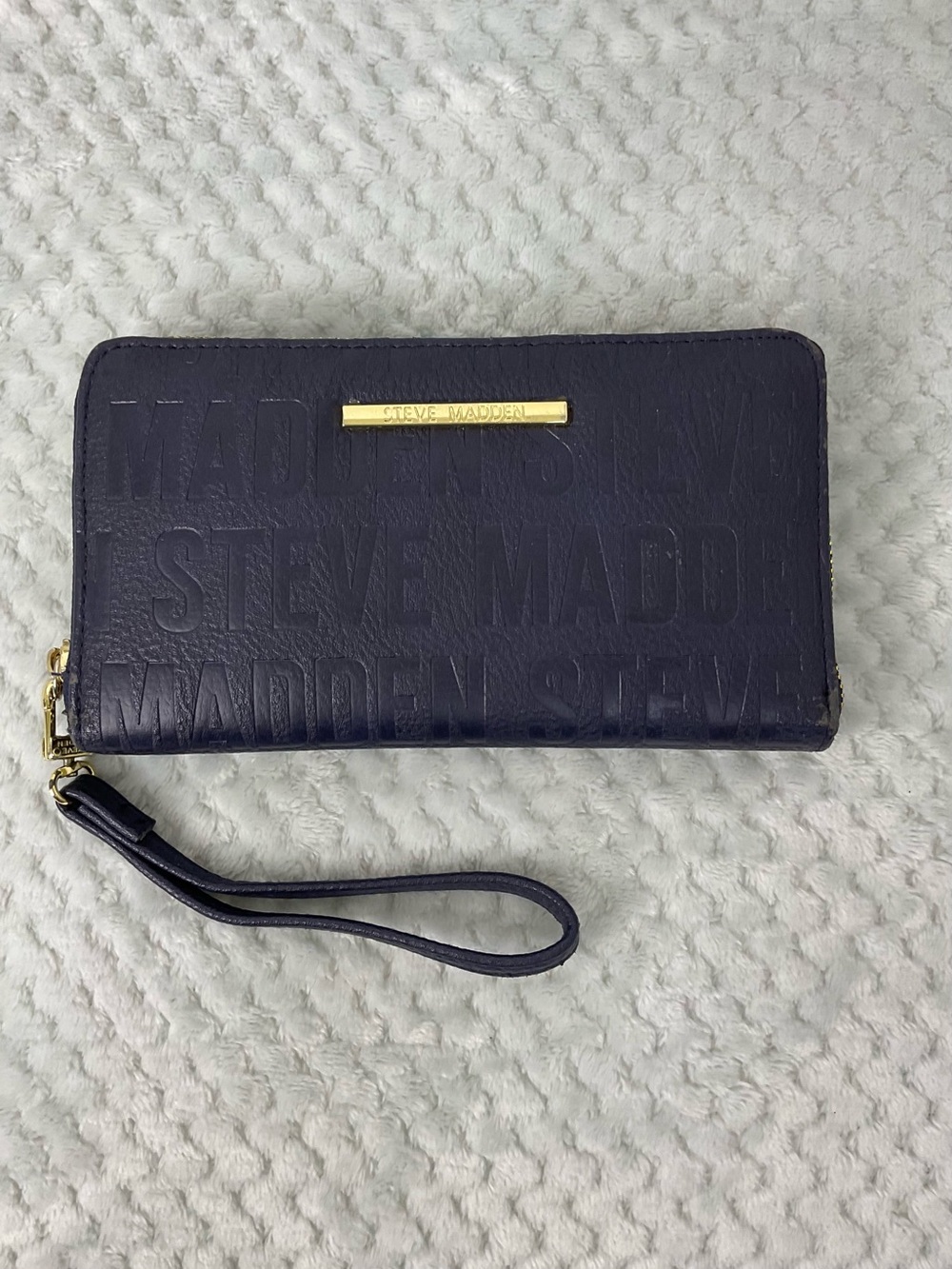 Steve Madden Navy Blue Zip Around Wallet